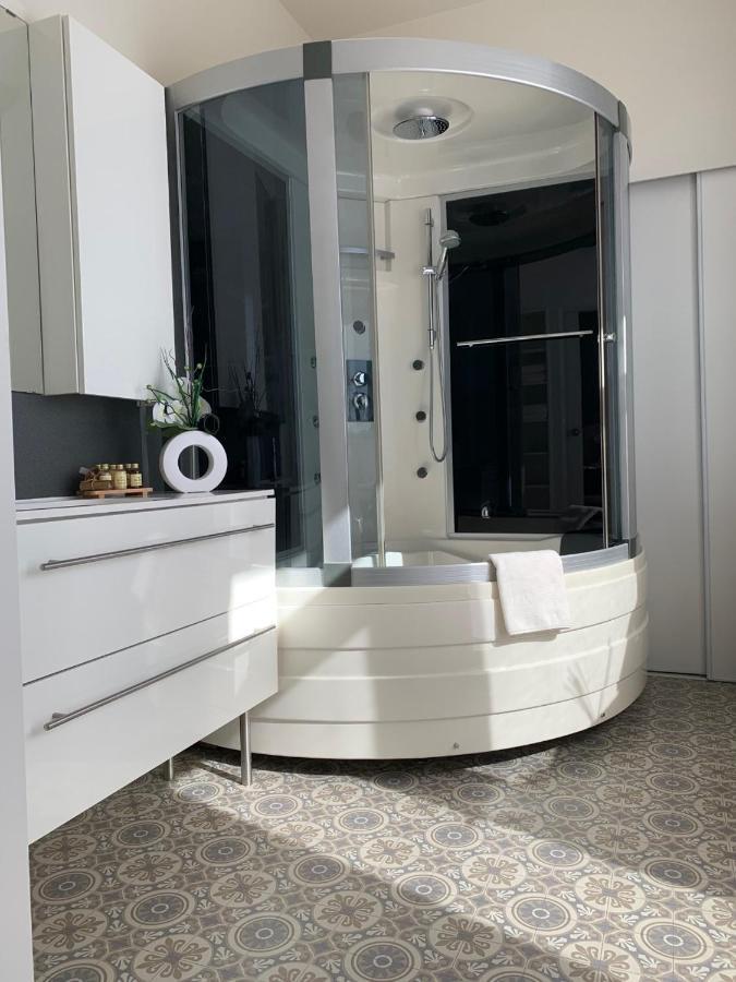 Suite Euphrosina Oostende ภายนอก รูปภาพ